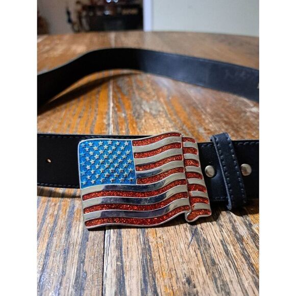 New Medium Mudd Jeans Black Faux Leather Belt with American Flag Belt Buckle - Picture 2 of 3